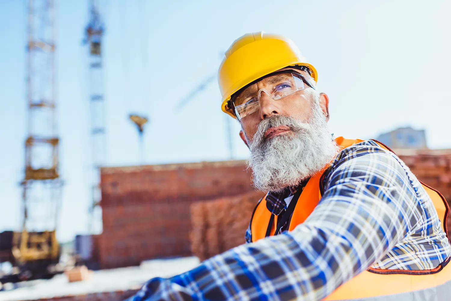 boss thinking of lone worker safety